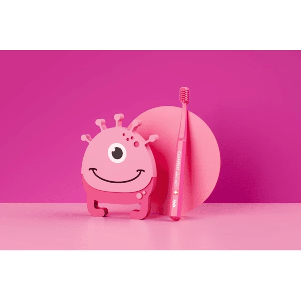 CURAPROX Kindertandenborstel CS Kids In Roze, 4-12 Jaar - Afbeelding 3